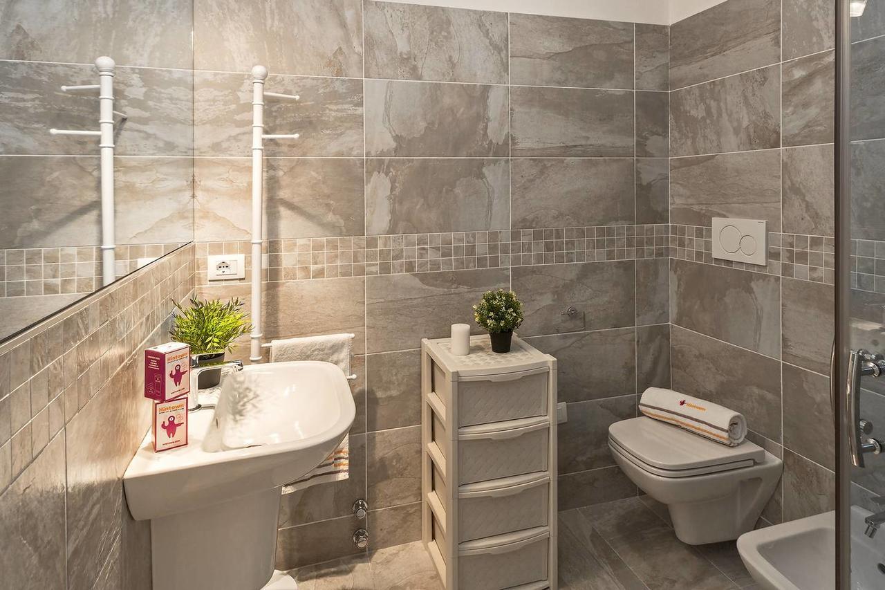 Altido Wittgens 1 Apartment Milan Luaran gambar